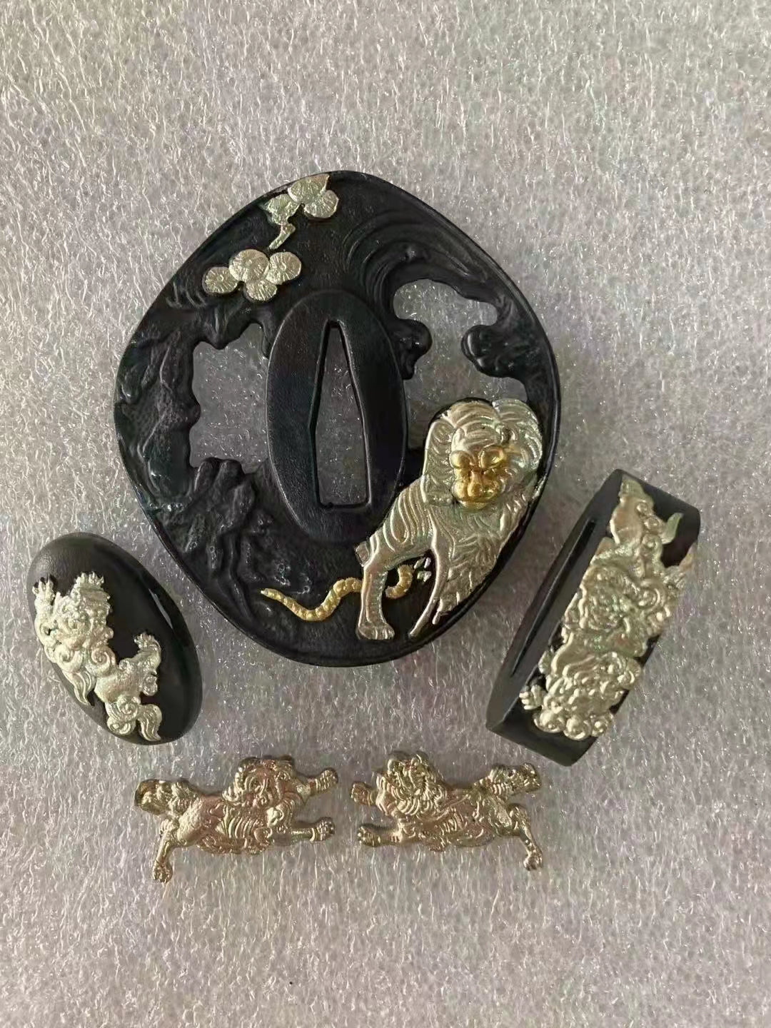 Tsuba