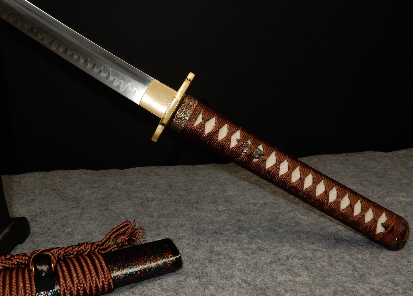 Chrysanthemum Katana